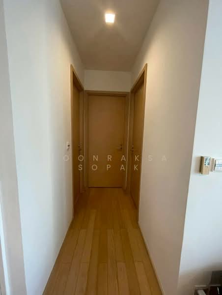 Siri At Sukhumvit, Bangkok, 902 Sukhumvit Road, Phra Kanong, Khlong Toei, Bangkok, 2 Bedrooms, 70 sqm, Condo For Rent, by Boonraksa Sopak, 500325855 - DDproperty.com