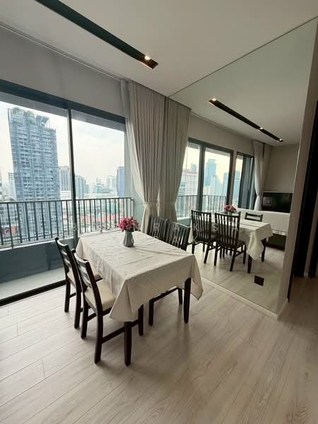 The Room Phaya Thai, Bangkok, 567 Thanon Si Ayutthaya, Thanon Phaya Thai, Ratchathewi, Bangkok, 2 Bedrooms, 75 sqm, Condo For Rent, by Boonraksa Sopak, 500325862 - DDproperty.com