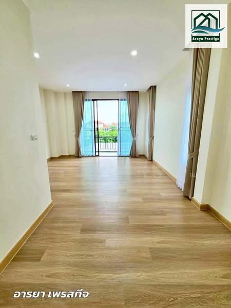 Baan Ratchaphruek Ramkhamhaeng-Suwinthawong, Bangkok, Suwinthawong Road, Saen Sab, Min Buri, Bangkok, 5 Bedrooms, 300 sqm, Single Detached House For Sale, by วิสุทธินี เฉลิมสินสุวรรณ, 500325868 - DDproperty.com