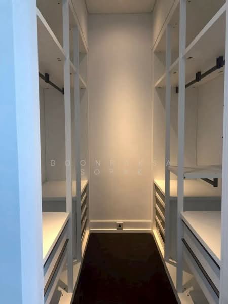 The Ritz-Carlton Residences, Bangkok, 114 Narathiwat Ratchanakarin Road, Silom, Bang Rak, Bangkok, 3 Bedrooms, 205 sqm, Condo For Rent, by Boonraksa Sopak, 500325895 - DDproperty.com