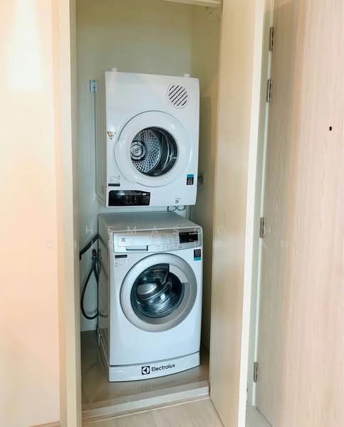 Life Asoke, Bangkok, Asoke-Dindang Road, Bang Kapi, Huai Khwang, Bangkok, 2 Bedrooms, 55 sqm, Condo For Sale, by Khemasooch Chiraburanan, 500325903 - DDproperty.com