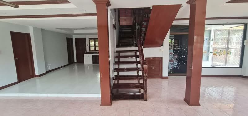 Luxury corner house phutthamonthon sai 1 for rent, Bangkok, พุทธมณฑล สาย1, Chim Plee, Taling Chan, Bangkok, 5 Bedrooms, 600 sqm, Single Detached House For Rent, by Wanlapa Charoonthum, 500325966 - DDproperty.com