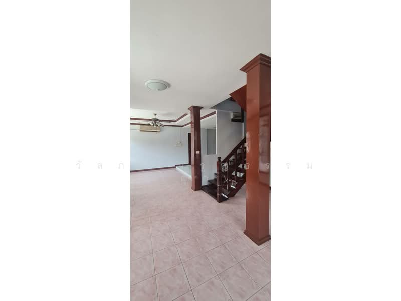 Luxury corner house phutthamonthon sai 1 for rent, Bangkok, พุทธมณฑล สาย1, Chim Plee, Taling Chan, Bangkok, 5 Bedrooms, 600 sqm, Single Detached House For Rent, by Wanlapa Charoonthum, 500325966 - DDproperty.com