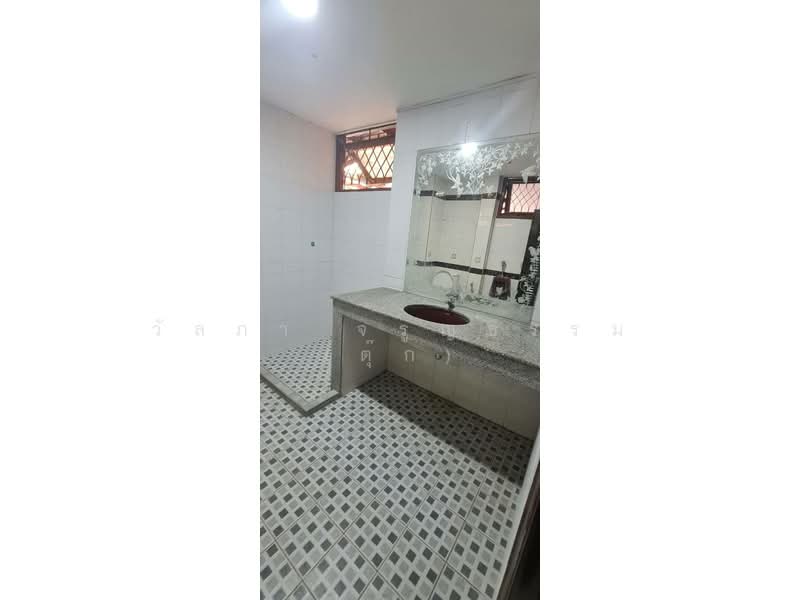 Luxury corner house phutthamonthon sai 1 for rent, Bangkok, พุทธมณฑล สาย1, Chim Plee, Taling Chan, Bangkok, 5 Bedrooms, 600 sqm, Single Detached House For Rent, by Wanlapa Charoonthum, 500325966 - DDproperty.com