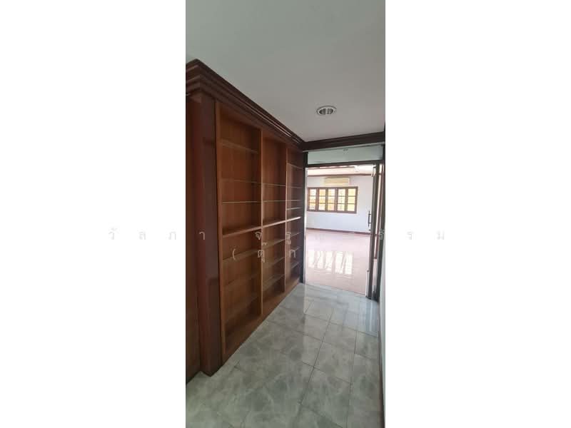 Luxury corner house phutthamonthon sai 1 for rent, Bangkok, พุทธมณฑล สาย1, Chim Plee, Taling Chan, Bangkok, 5 Bedrooms, 600 sqm, Single Detached House For Rent, by Wanlapa Charoonthum, 500325966 - DDproperty.com