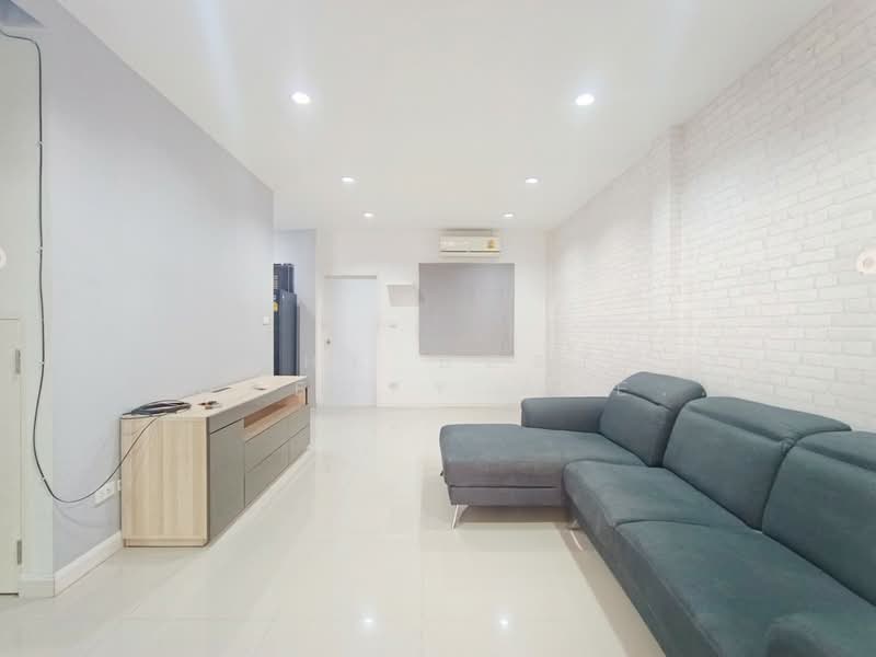 สิรารมย์ พลัส ดอนทอง, Chachoengsao, Bang Tin Pet, Muang Chachoengsao, Chachoengsao, 3 Bedrooms, 100 sqm, Townhouse For Sale, by The Best Property Agent โบ, 500325983 - DDproperty.com