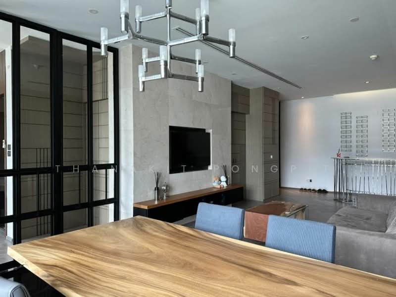 The Park Chidlom, Bangkok, 1 Petchaburi Road, Pathum Wan, Bangkok, 2 Bedrooms, 154 sqm, Condo For Rent, by Thanakit Pongpit, 500325998 - DDproperty.com