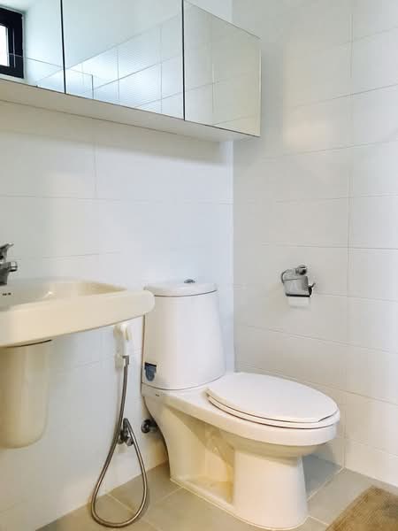 4-BR House, Bangkok, Khlong Tan Nua, Watthana, Bangkok, 4 Bedrooms, 450 sqm, Single Detached House For Rent, by Boonraksa Sopak, 500325999 - DDproperty.com
