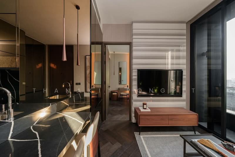 The Esse Sukhumvit 36, Bangkok, Soi Sukhumvit 36, Sukhumvit Road, Phra Kanong, Khlong Toei, Bangkok, 1 Bedroom, 38 sqm, Condo For Sale, by Thanakit Pongpit, 500326008 - DDproperty.com