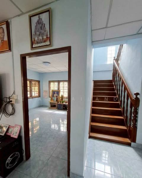 ขายบ้านเดี่ยวหลังมุม ทำเลทองใจกลางเมืองนนท์ ใกล้รถไฟฟ้าสายสีม่วง บางกระสอ, Nonthaburi, Bang Kra So, Muang Nonthaburi, Nonthaburi, 5 Bedrooms, 264 sqm, Single Detached House For Sale, by ERA Thailand, 500326069 - DDproperty.com
