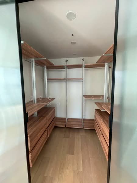The Empire Place, Bangkok, 88 Narathiwatratchanakharin Road, Thung Maha Mek, Sathon, Bangkok, 3 Bedrooms, 183 sqm, Condo For Rent, by Boonraksa Sopak, 500326086 - DDproperty.com