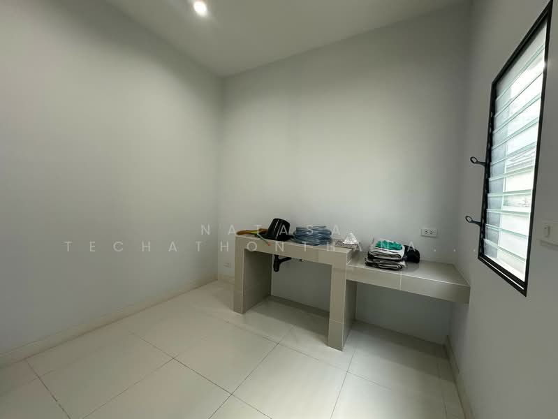 undefined, กรุงเทพ, สะพานสูง, สะพานสูง, กรุงเทพ, 181 ตร.ม., บ้านแฝด ขาย, โดย Natasa Techathonthanakhun, 500326099 - DDproperty.com