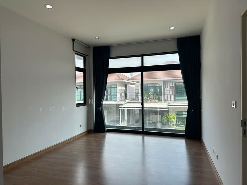 undefined, Bangkok, Saphan Sung, Bangkok, 3 Bedrooms, 181 sqm, Semi-Detached House (Twin House) For Sale, by Natasa Techathonthanakhun, 500326099 - DDproperty.com