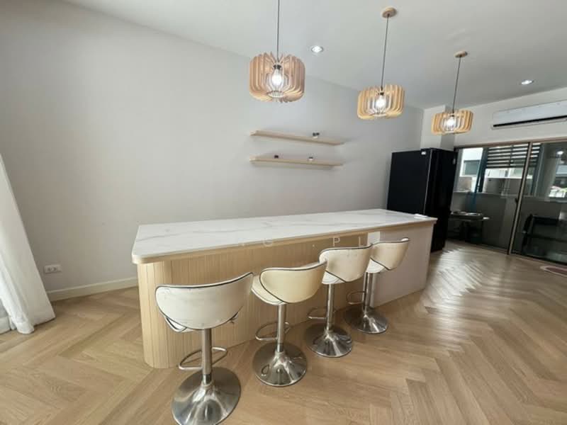 Baan Klang Muang Rama 9-Krungthep Kreetha, Bangkok, Soi Kanchanaphisek 23, Saphan Sung, Bangkok, 3 Bedrooms, 152 sqm, Townhouse For Rent, by Narong Chutianankasem, 500326108 - DDproperty.com