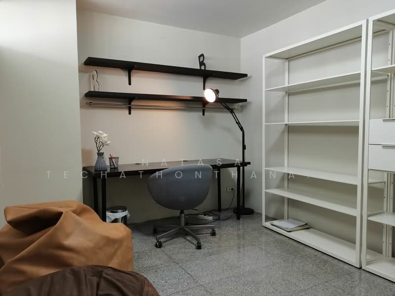 Monterey Place, Bangkok, Rama 4 Road, Khlong Toei, Bangkok, 1 Bedroom, 80 sqm, Condo For Rent, by Natasa Techathonthanakhun, 500326144 - DDproperty.com