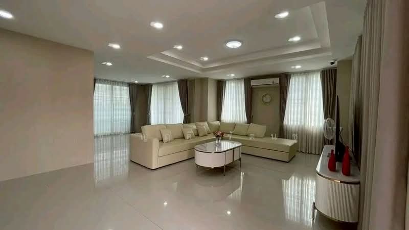 Baan Suan Neramit Watcharapol-Permsin, Bangkok, Permsin Road, Khlong Tanon, Sai Mai, Bangkok, 5 Bedrooms, 1,609 sqm, Single Detached House For Sale, by ขวัญฤดี รัตนชู, 500326187 - DDproperty.com