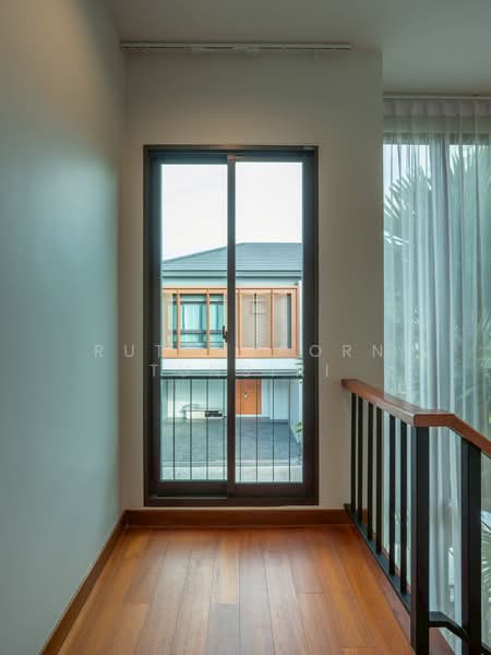 Pool Villa ให้เช่า ใกล้กาดฝรั่ง เพียง 5 นาที ค่าเช่า 80,000 บาท / เดือน รหัสทรัพย์ : No.14P025, เชียงใหม่, บ้านแหวน, หางดง, เชียงใหม่, 303 ตร.ม., บ้านเดี่ยว ให้เช่า, โดย Rutchaporn Tunsiri, 500326206 - DDproperty.com
