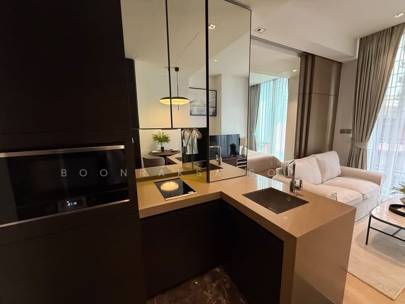 28 Chidlom, Bangkok, 28 Chit Lom Alley, Lumphini, Pathum Wan, Bangkok, 1 Bedroom, 38 sqm, Condo For Rent, by Boonraksa Sopak, 500326208 - DDproperty.com