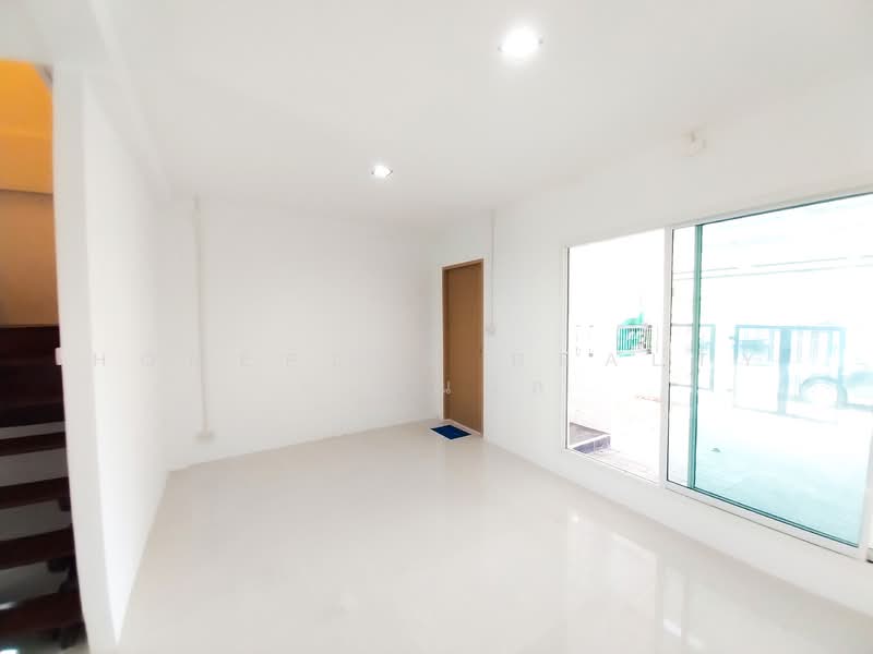 Thanalak 2 Village, Pathum Thani, Khlong Song, Khlong Luang, Pathum Thani, 2 Bedrooms, 105 sqm, Townhouse For Sale, by HOMEPLUS REALTY - คุณนิล, 500326210 - DDproperty.com