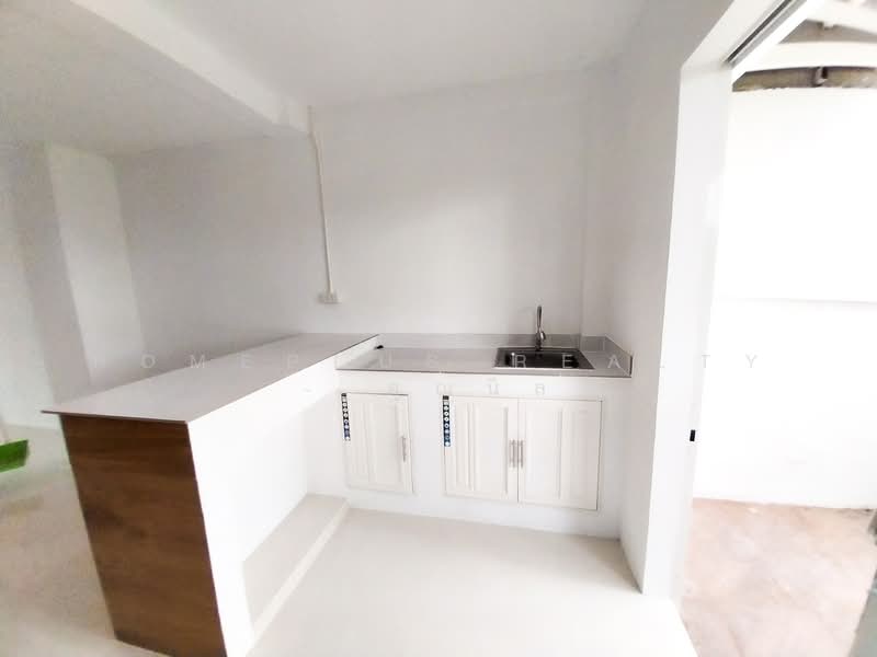 หมู่บ้านธนาลักษณ์ 2, ปทุมธานี, คลองสอง, คลองหลวง, ปทุมธานี, 105 ตร.ม., ทาวน์เฮ้าส์ ขาย, โดย HOMEPLUS REALTY - คุณนิล, 500326210 - DDproperty.com