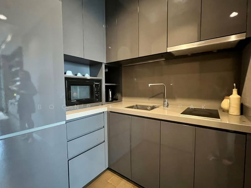 The Diplomat Sathorn, Bangkok, 158 Sathorn Nua Road, Silom, Bang Rak, Bangkok, 1 Bedroom, 38 sqm, Condo For Rent, by Boonraksa Sopak, 500326219 - DDproperty.com