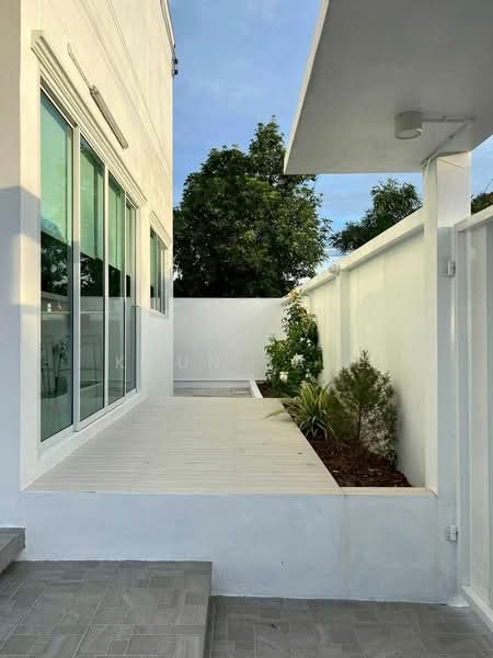 บ้านเดี่ยว ให้เช่า ใกล้สนามบินสุวรรณภูมิ (SPSJP359), กรุงเทพ, ลาดกระบัง, กรุงเทพ, 250 ตร.ม., บ้านเดี่ยว ให้เช่า, โดย Khun Jane, 500326235 - DDproperty.com