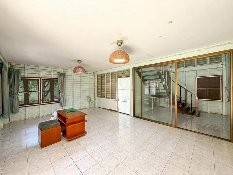 undefined, Bangkok, Khlong Tan Nua, Watthana, Bangkok, 3 Bedrooms, 200 sqm, Single Detached House For Rent, by Boonraksa Sopak, 500326244 - DDproperty.com