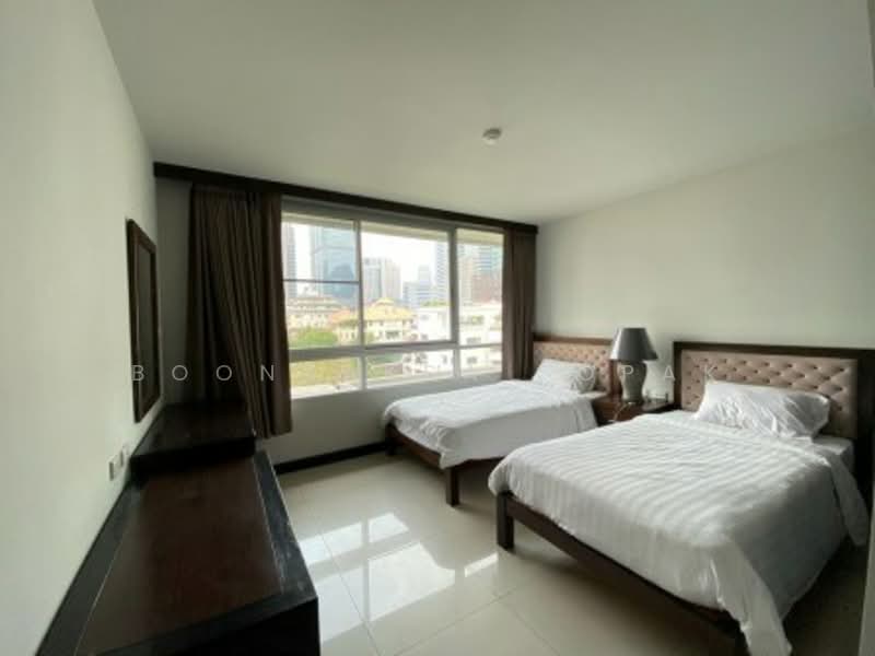 Baan Thirapa, Bangkok, 9 Soi Phra Phinit, Thung Maha Mek, Sathon, Bangkok, 3 Bedrooms, 190 sqm, Apartment For Rent, by Boonraksa Sopak, 500326267 - DDproperty.com