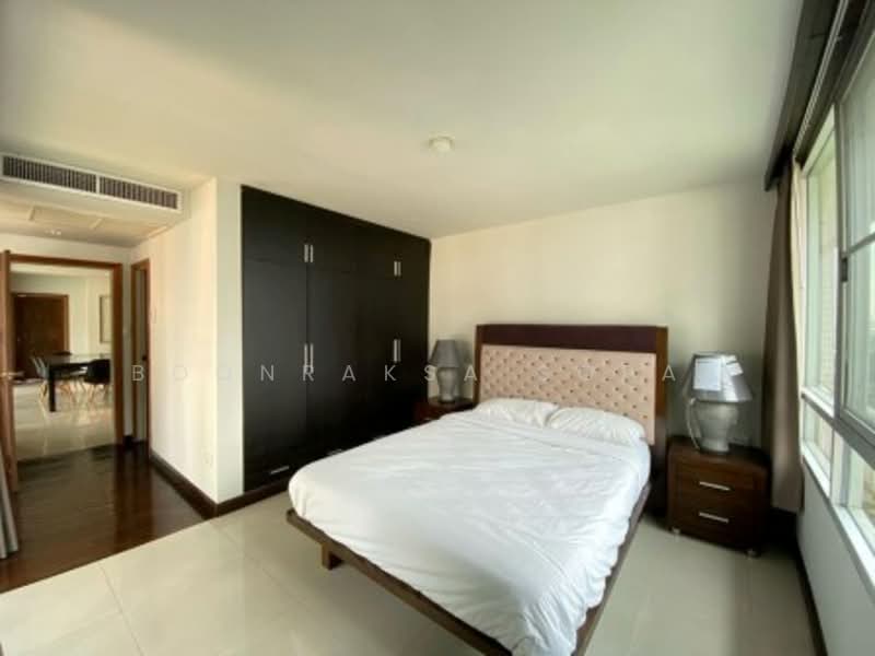 Baan Thirapa, Bangkok, 9 Soi Phra Phinit, Thung Maha Mek, Sathon, Bangkok, 3 Bedrooms, 190 sqm, Apartment For Rent, by Boonraksa Sopak, 500326267 - DDproperty.com