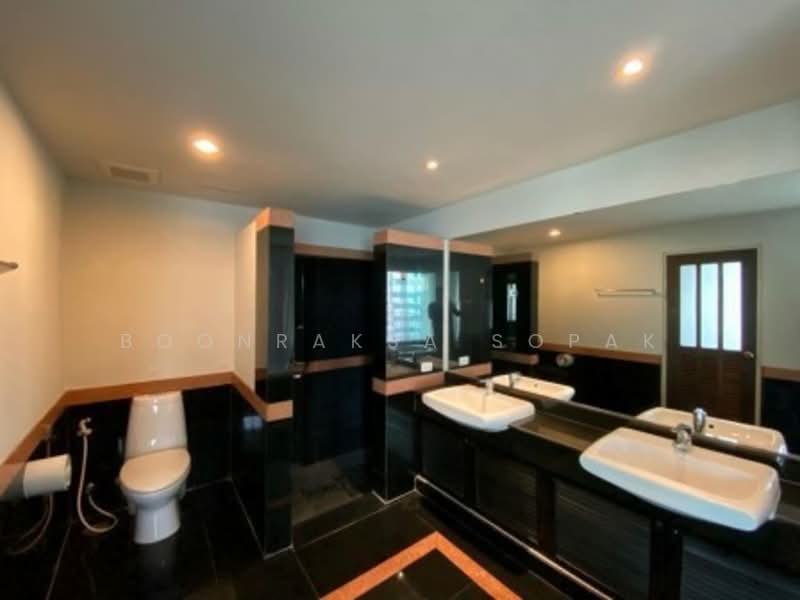 Baan Thirapa, Bangkok, 9 Soi Phra Phinit, Thung Maha Mek, Sathon, Bangkok, 3 Bedrooms, 190 sqm, Apartment For Rent, by Boonraksa Sopak, 500326267 - DDproperty.com
