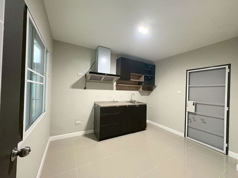 บ้านให้เช่า – ใกล้โรงเรียนนานาชาติยูนิตี้คอนคอร์ด เพียง 5 นาที ค่าเช่า 23,000 บาท / เดือน No.15H850, Chiang Mai, Chai Sa Than, Saraphi, Chiang Mai, 3 Bedrooms, 170 sqm, Single Detached House For Rent, by Rutchaporn Tunsiri, 500326271 - DDproperty.com