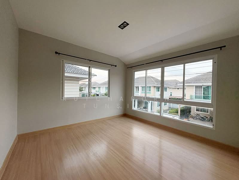 บ้านให้เช่า – ใกล้โรงเรียนนานาชาติยูนิตี้คอนคอร์ด เพียง 5 นาที ค่าเช่า 23,000 บาท / เดือน No.15H850, Chiang Mai, Chai Sa Than, Saraphi, Chiang Mai, 3 Bedrooms, 170 sqm, Single Detached House For Rent, by Rutchaporn Tunsiri, 500326271 - DDproperty.com