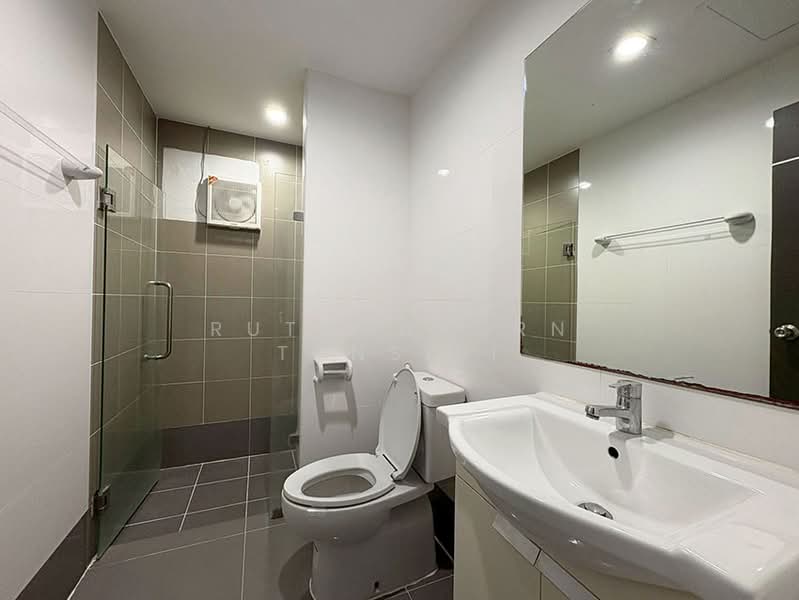 บ้านให้เช่า – ใกล้โรงเรียนนานาชาติยูนิตี้คอนคอร์ด เพียง 5 นาที ค่าเช่า 23,000 บาท / เดือน No.15H850, Chiang Mai, Chai Sa Than, Saraphi, Chiang Mai, 3 Bedrooms, 170 sqm, Single Detached House For Rent, by Rutchaporn Tunsiri, 500326271 - DDproperty.com