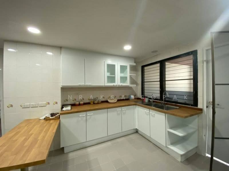 Sethiwan Mansion Sukhumvit 49, Bangkok, Soi Sukhumvit 49, Khlong Tan Nua, Watthana, Bangkok, 3 Bedrooms, 325 sqm, Apartment For Rent, by Boonraksa Sopak, 500326281 - DDproperty.com