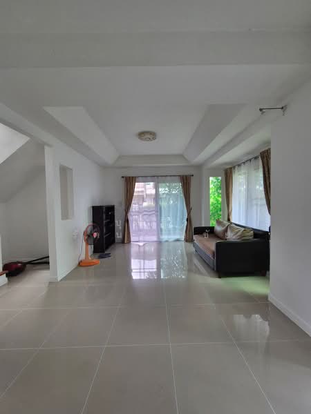 Parichart Suwinthawong, Bangkok, Khum Klao Road, Saen Sab, Min Buri, Bangkok, 3 Bedrooms, 150 sqm, Single Detached House For Rent, by บุษบา รัตนวงษ์ชัย, 500326290 - DDproperty.com