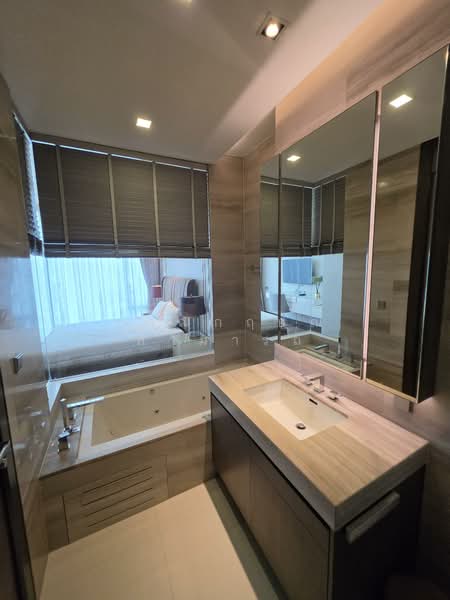 Q1 Sukhumvit, Bangkok, 1 Sukhumvit Road, Khlong Toei, Khlong Toei, Bangkok, 2 Bedrooms, 92 sqm, Condo For Rent, by กาณกฤษณ์ สามารถ, 500326291 - DDproperty.com