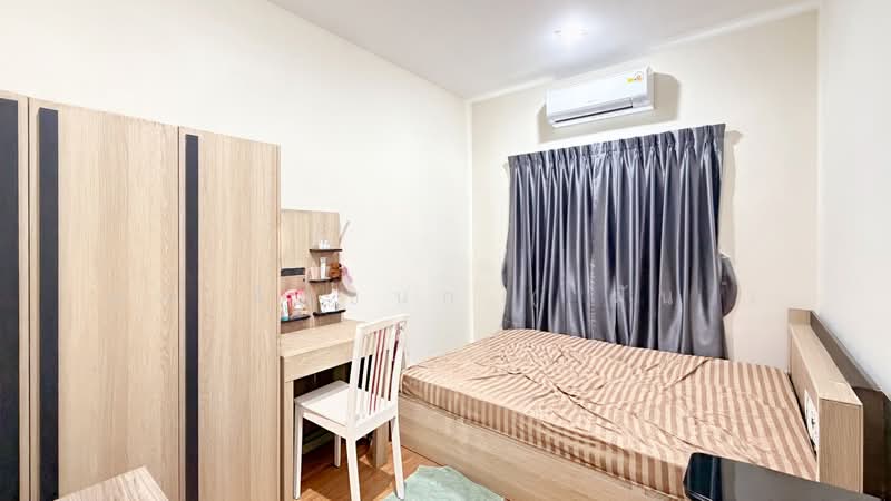 Golden Town 2 Ramintra Wongwaen, Bangkok, Kanchanaphisek, Ram Inthra, Khan Na Yao, Bangkok, 4 Bedrooms, 117 sqm, Townhouse For Sale, by คุณ ชิดชนก ( ฝัน ), 500326294 - DDproperty.com