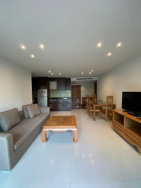 Baan Thirapa, Bangkok, 9 Soi Phra Phinit, Thung Maha Mek, Sathon, Bangkok, 2 Bedrooms, 120 sqm, Apartment For Rent, by Boonraksa Sopak, 500326298 - DDproperty.com