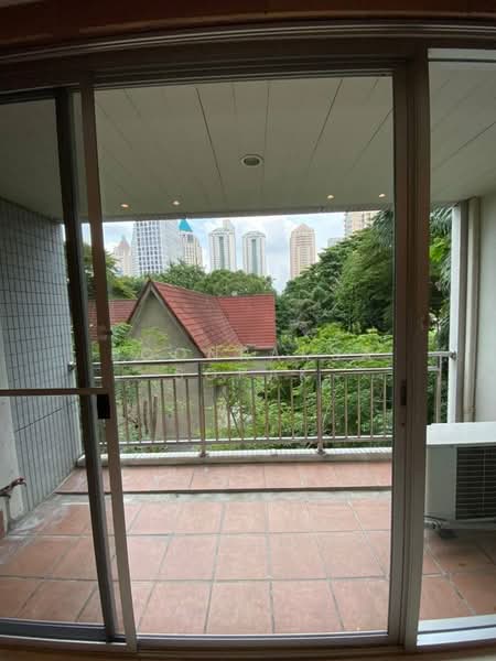Baan Thirapa : บ้านธีรภา, กรุงเทพ, 9 ซอย พระพินิจ, ทุ่งมหาเมฆ, สาทร, กรุงเทพ, 120 ตร.ม., อพาร์ทเมนท์ ให้เช่า, โดย Boonraksa Sopak, 500326298 - DDproperty.com