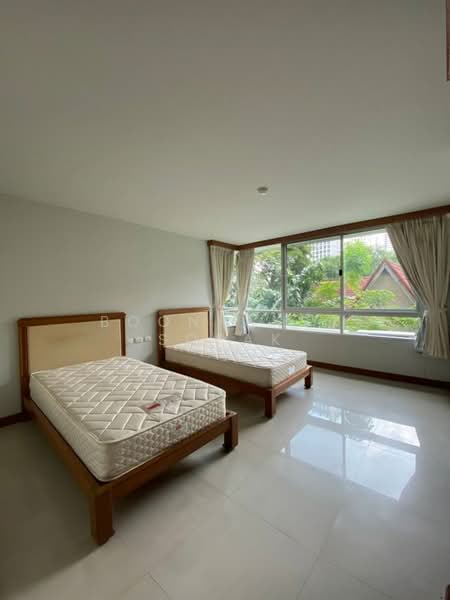 Baan Thirapa, Bangkok, 9 Soi Phra Phinit, Thung Maha Mek, Sathon, Bangkok, 2 Bedrooms, 120 sqm, Apartment For Rent, by Boonraksa Sopak, 500326298 - DDproperty.com