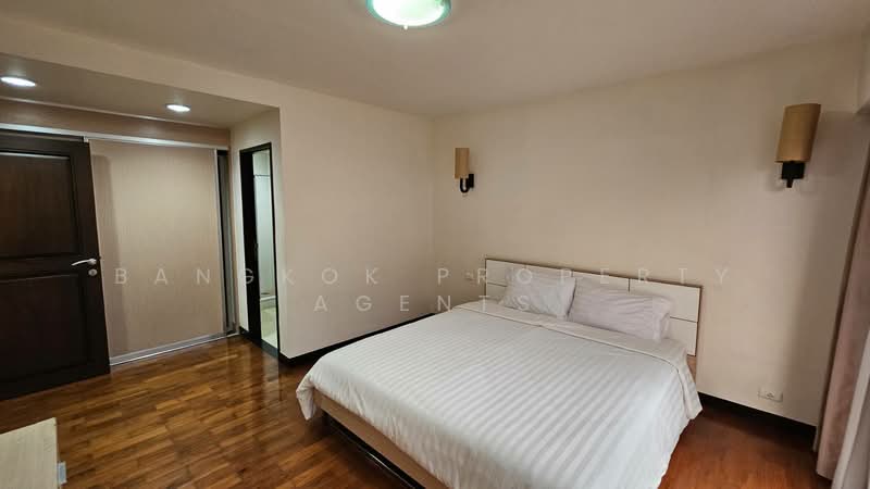 Baan Sukhumvit 14, Bangkok, 1/1 Soi Sukhumvit 14, Khlong Toei, Bangkok, 3 Bedrooms, 200 sqm, Condo For Rent, by BANGKOK PROPERTY AGENTS, 500326305 - DDproperty.com