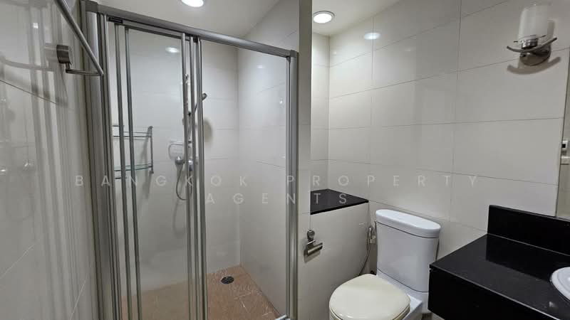 Baan Sukhumvit 14, Bangkok, 1/1 Soi Sukhumvit 14, Khlong Toei, Bangkok, 3 Bedrooms, 200 sqm, Condo For Rent, by BANGKOK PROPERTY AGENTS, 500326305 - DDproperty.com