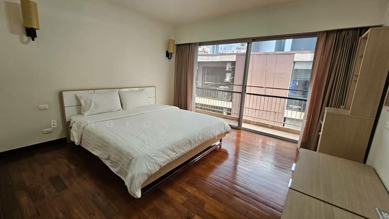 Baan Sukhumvit 14, Bangkok, 1/1 Soi Sukhumvit 14, Khlong Toei, Bangkok, 3 Bedrooms, 200 sqm, Condo For Rent, by BANGKOK PROPERTY AGENTS, 500326305 - DDproperty.com