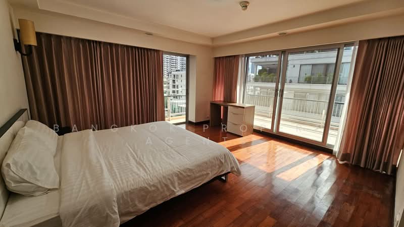 Baan Sukhumvit 14, Bangkok, 1/1 Soi Sukhumvit 14, Khlong Toei, Bangkok, 3 Bedrooms, 200 sqm, Condo For Rent, by BANGKOK PROPERTY AGENTS, 500326305 - DDproperty.com