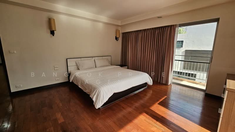 Baan Sukhumvit 14, Bangkok, 1/1 Soi Sukhumvit 14, Khlong Toei, Bangkok, 3 Bedrooms, 200 sqm, Condo For Rent, by BANGKOK PROPERTY AGENTS, 500326305 - DDproperty.com