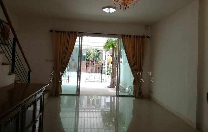 undefined, Bangkok, Ram Inthra, Khan Na Yao, Bangkok, 3 Bedrooms, 200 sqm, Townhouse For Rent, by Khlueanphon Nukulsirisak, 500326356 - DDproperty.com
