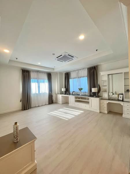 G.P. Grande Tower, Bangkok, 55 Sukhumvit 23, Khlongtoei Nua, Watthana, Bangkok, 4 Bedrooms, 400 sqm, Apartment For Rent, by Kanyapuk Tinanop, 500326362 - DDproperty.com