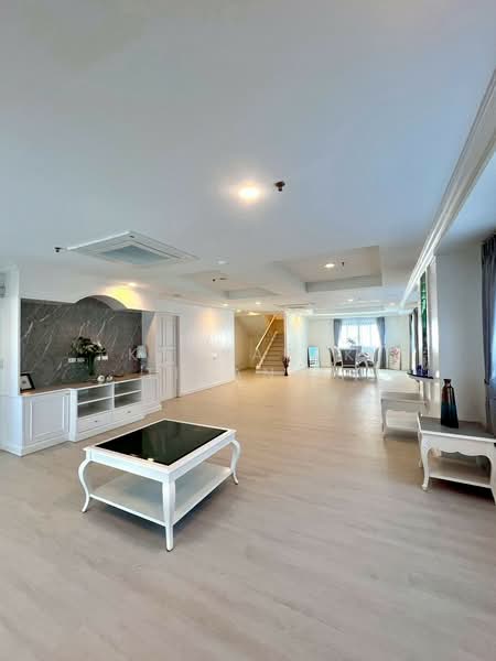 G.P. Grande Tower, Bangkok, 55 Sukhumvit 23, Khlongtoei Nua, Watthana, Bangkok, 4 Bedrooms, 400 sqm, Apartment For Rent, by Kanyapuk Tinanop, 500326362 - DDproperty.com