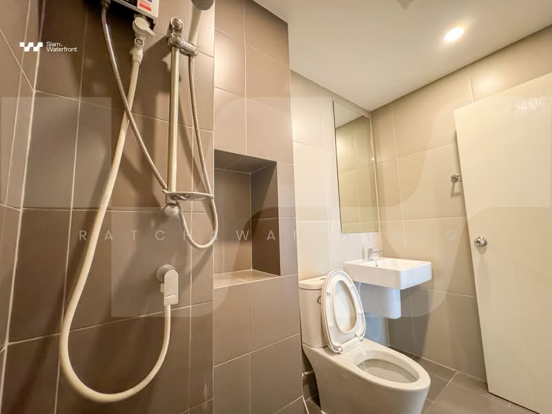Elio Sathorn-Wutthakat, Bangkok, Kanlapaphruek Road, Bangko, Chom Thong, Bangkok, 1 Bedroom, 35 sqm, Condo For Sale, by Ratchawan Huang, 500326373 - DDproperty.com