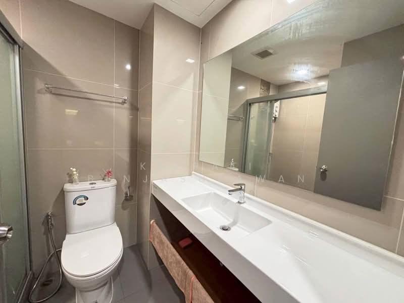IDEO Sathorn-Wongwian Yai, Bangkok, 219 Soi Krung Thonburi 1, Khlong Ton Sai, Khlong San, Bangkok, 1 Bedroom, 35 sqm, Condo For Sale, by Keerati Benjasupawan, 500326410 - DDproperty.com